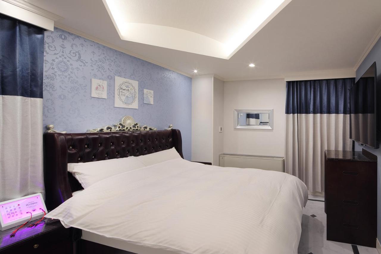 รักโรงแรม ホテルバースデー岐阜西店 Birthday Gifuwest (adults Only)